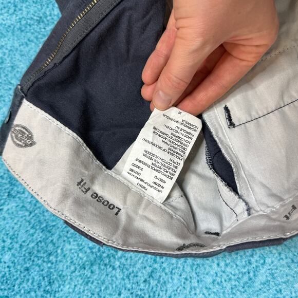 Dickies Utility Work Shorts Mens 36 Navy Blue Loose Fit 34x12 Made Nicaragua - Picture 11 of 14